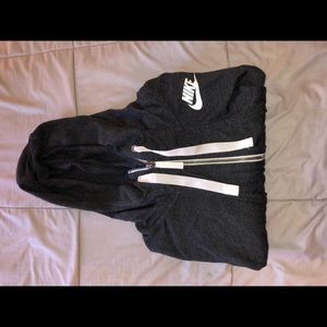 Nike Zip Uo Hoodie 💫